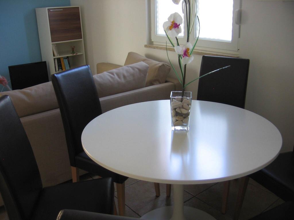 Apartment Marina Rab Town Bilik gambar